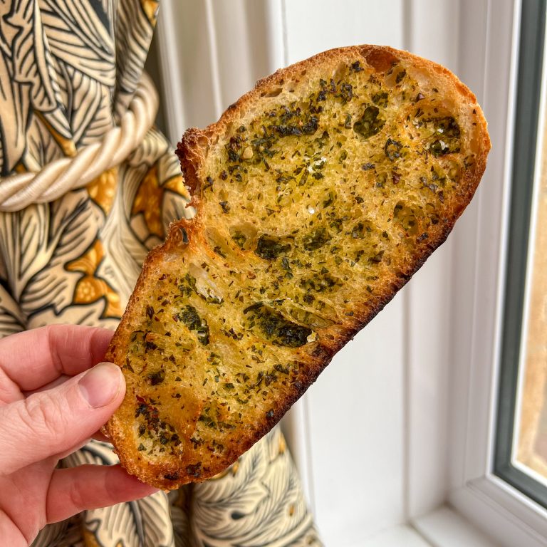 easy airfryer garlic bread