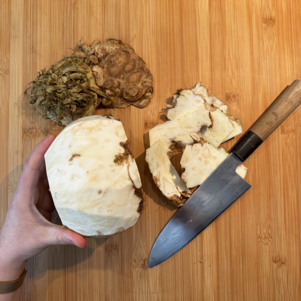 Celeriac and Apple Soup with Nutmeg - Laurens Cravings